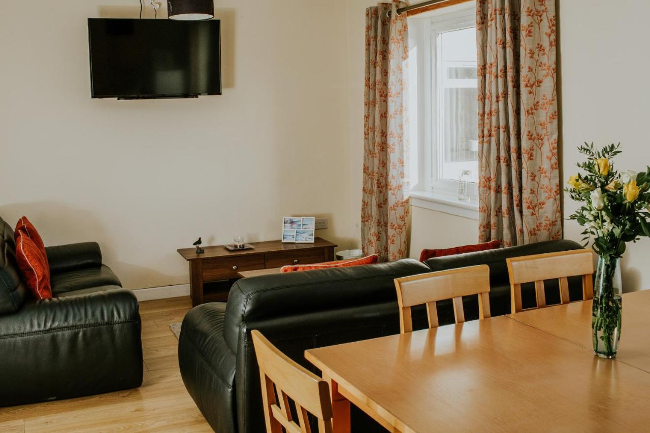 Uist Travel Accommodation Daliburgh  المظهر الخارجي الصورة
