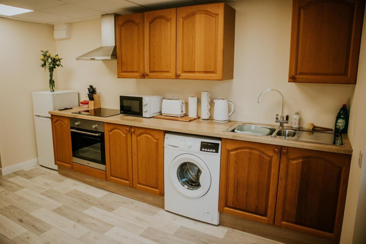 Uist Travel Accommodation Daliburgh  المظهر الخارجي الصورة
